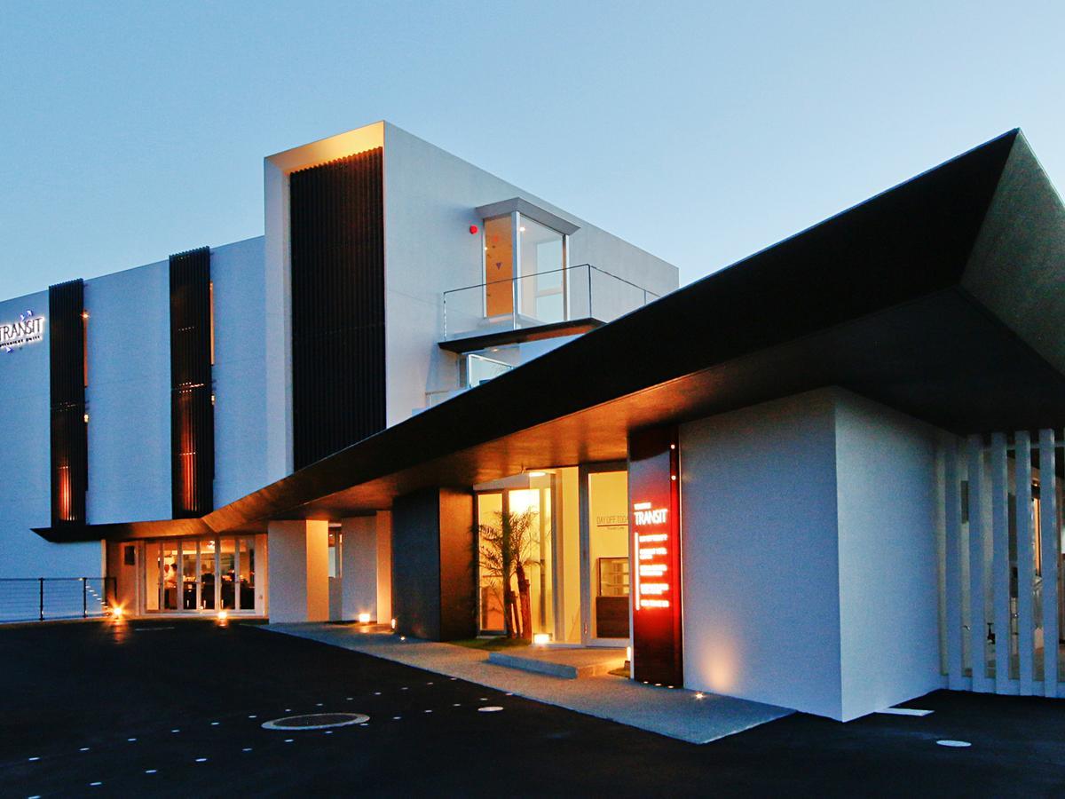 Transit Overnight Hotel Yomitan Esterno foto