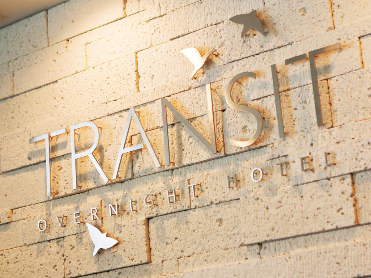 Transit Overnight Hotel Yomitan Esterno foto